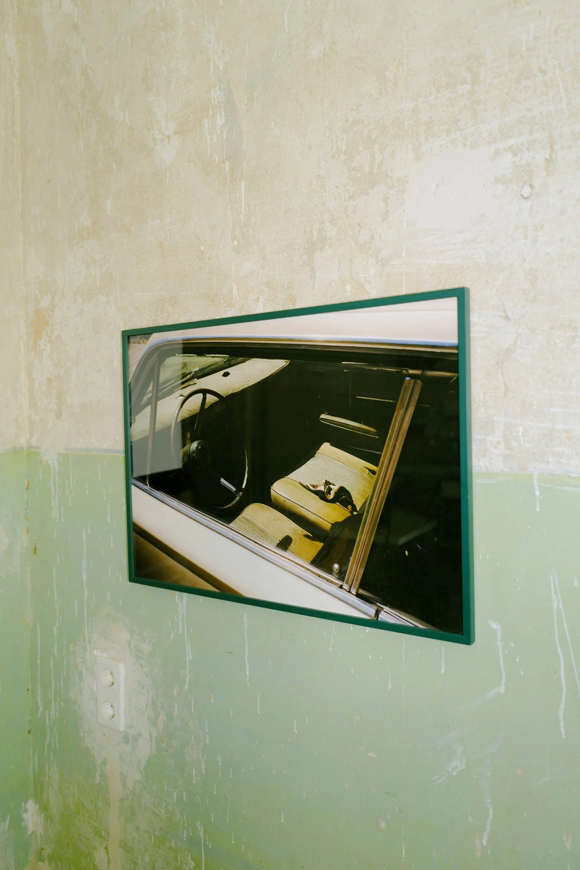 PAST LIFE - Image 4